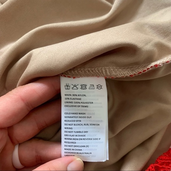 Bardot Rini Lace Long Sleeve Open Back BodyCon Fire Engine Red Dress Size 8 - Picture 9 of 9